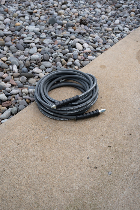 Non-Marking Pressure Washer Hoses - 1 & 2 Wire, Multiple Swivel & Coupler Options